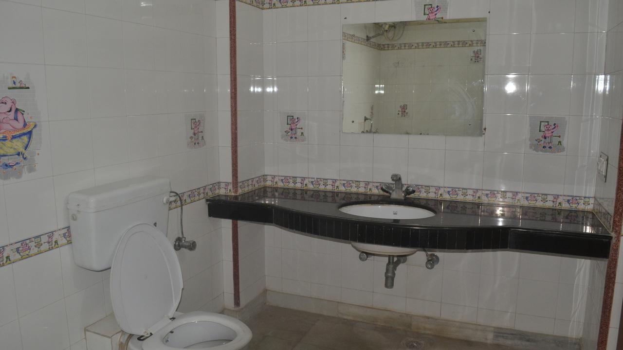 Hotel Har Ki Pauri Haridwār Buitenkant foto